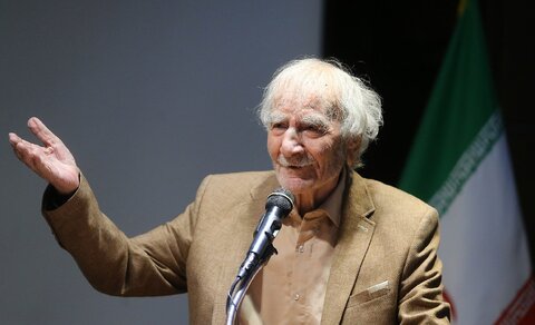 هیچ فرهنگی به اندازه فرهنگ ایرانی به معنای عام ، اثرگذار نبودهاست