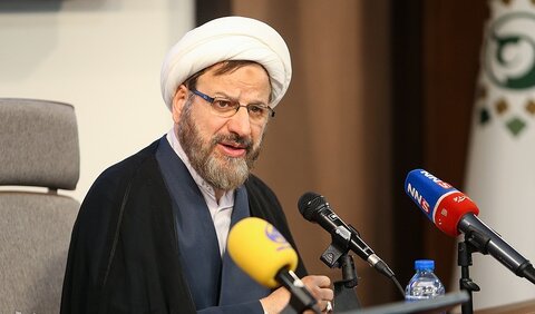 حجت الاسلام واعظی بیان کرد: سبک زندگی اسلامی، عرصه تاخت و تاز فضای مجازی