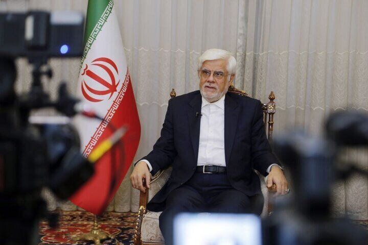 معاون اول رئیسجمهور: حضور ایران و قرقیزستان در پیمانهای منطقهای فرصتی برای توسعه روابط دو کشور است معاون اول رئیسجمهور: حضور ایران و قرقیزستان در پیمانهای منطقهای فرصتی برای توسعه روابط دو کشور است