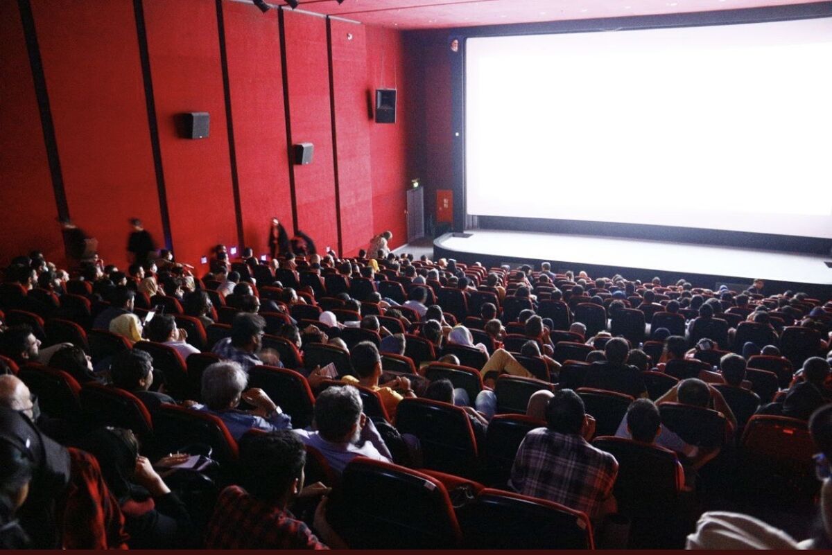 تاثیر انفجار بندرعباس در میزان فروش سینماها