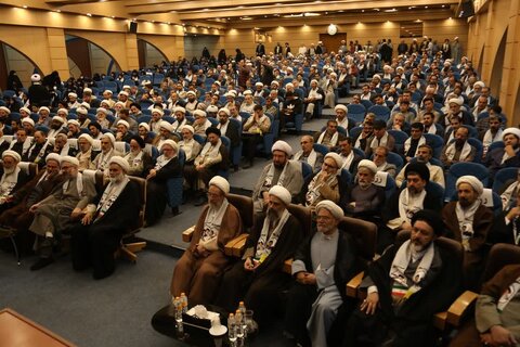 همایش «حزب الله زنده است» در قم برگزار شد