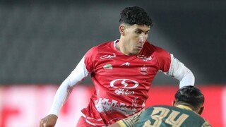 بازیکن پرسپولیس با آلومینیوم امضا کرد