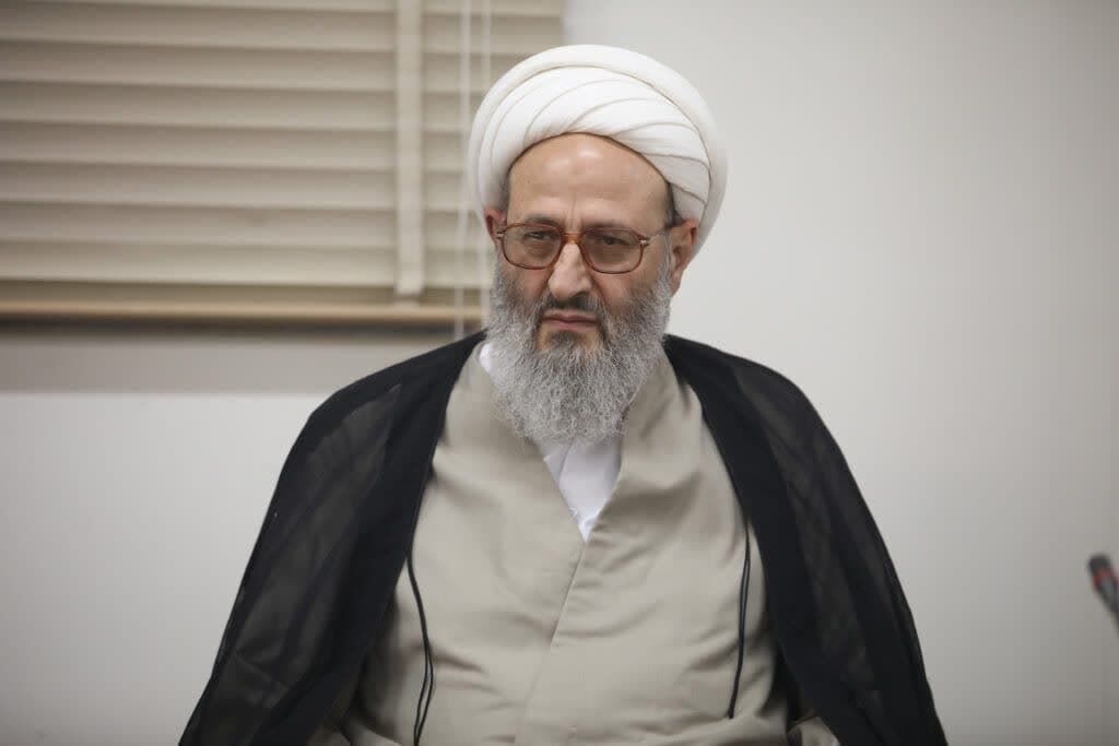 آیت الله محسن فقیهی: شفافیت در نحوه مصرف مالیاتها برای مردم بسیار مهم است آیت الله محسن فقیهی: شفافیت در نحوه مصرف مالیاتها برای مردم بسیار مهم است