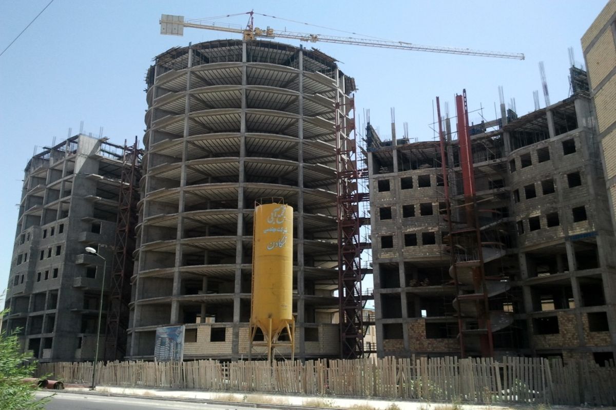 عضو هیئت مدیره سازمان نظام مهندسی ساختمان تهران در گفت‌وگو با قدس: «برج‌ها» زیر پای تهران را خالی می‌کنند