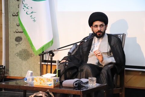 لبیک دوباره به آرمانی که زنده است