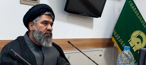 اشعار شاعران معاصر هم میتواند زینتبخش آستان رضا(ع) باشد