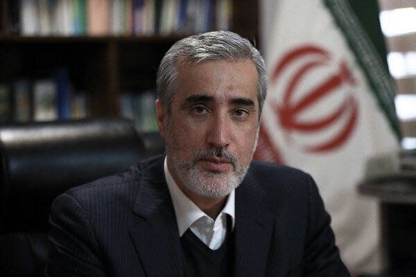 معاون وزیر بهداشت: هیچ کمبودی در تامین داروهای حیاتی نداریم