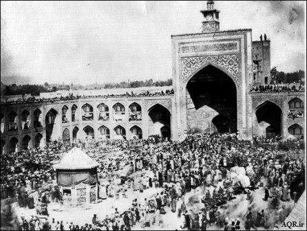 عتیقی با قدیمیترین ایوان زرنشان