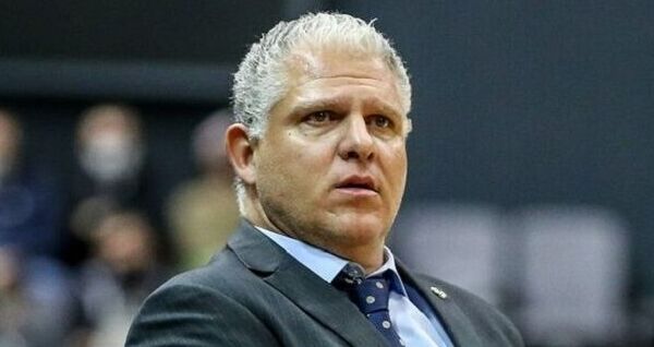 مانولوپولوس به ایران آمد