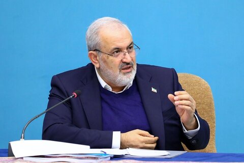 وزیر نیرو: هیچ ماینر قانونی در کشور نداریم/رفع مشکل خاموشی‌ها تا نیمه شهریورماه