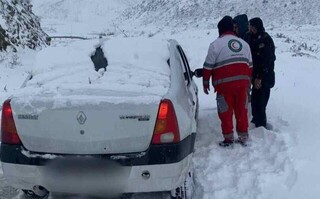 امدادرسانی به ۸۰۰۰ نفر گرفتار در برف و کولاک