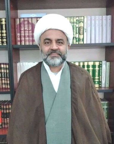 زائری آلودهام پاکم نما / شجره مبارکی که همواره در حال رشد و نمو است