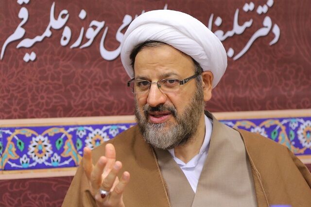 حجت الاسلام احمد واعظی: بزرگترین عامل امنیت ملی، انسجام و ارتباط مستحکم بین نظام و مردم است