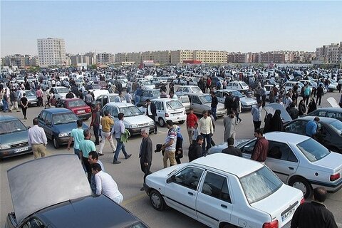 تب حواله‌فروشی دوباره بالا گرفت/ چه چیزی بازار حواله را برگرداند؟