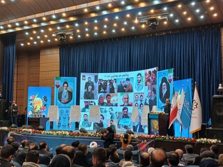 معاون ستادکل نیروهای مسلح: ۷۰ درصد تولیدات علمی کشور باید کاربردی شود