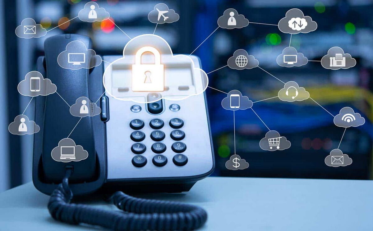 مقایسه تلفن VOIP با سیستم های تلفن سانترال سنتی