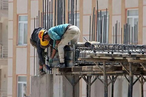 خانه‌دار شدن کارگران با زمین رایگان و وام ۵۰۰ میلیونی/ جزئیات بسته جدید اعلام شد