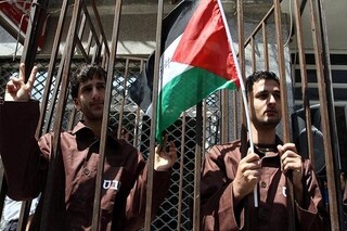انتشار اسامی اسرای فلسطینی که در مرحله اول آزاد می‌شوند/  بیشتر اسرا زن هستند