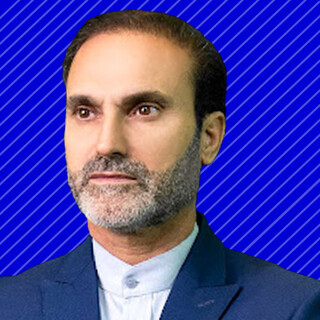 سقف معافیت مالیاتی مشاغل خرد به ۲۰۰ میلیون تومان افزایش یافت / بودجه ۱۴۰۴، گامی برای تحقق عدالت مالیاتی
