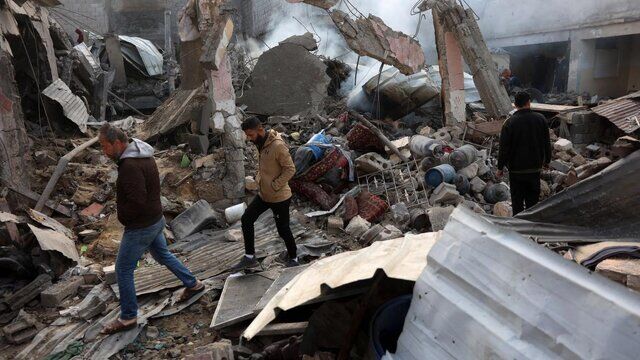 تداوم حملات رژیم صهیونیستی به غزه قبل از اجرای آتش‌بس
