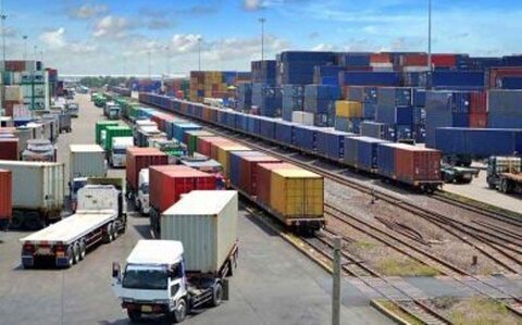 زنجیر خودتحریمی بر دست و پای صادرکنندگان کرمانشاه!