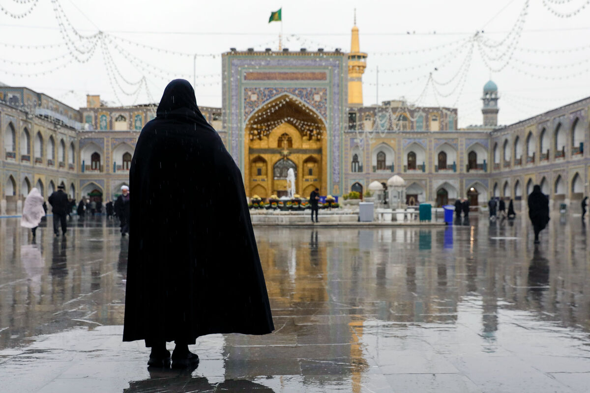 آشنای با آداب و اعمال زیارت (۱۴)/ با تمام وجود به زیارتت می‌آیم