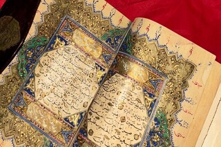 اهدای قرآن تاریخی به مسجد «ولفنبوتل» آلمان