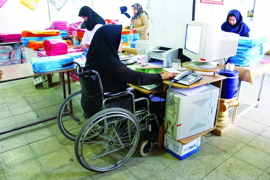 اختلال در کاریابی معلولان با موازی‌کاری و قطع بودجه