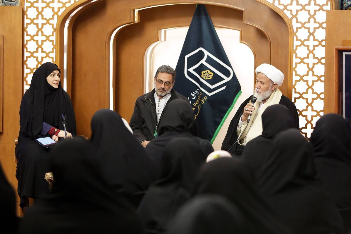 «به آسمان اشاره کن»، داستان زندگی شهید مدافع امنیت که عاشق امام هشتم(ع) بود