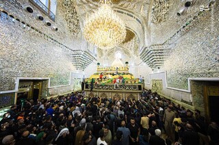 پذیرایی خادمان رضوی از ۲۷ هزار زائر حرم امام موسی کاظم(ع) در کاظمین