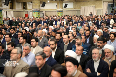 دیدار مسئولان نظام و سفرای کشورهای اسلامی با رهبر انقلاب