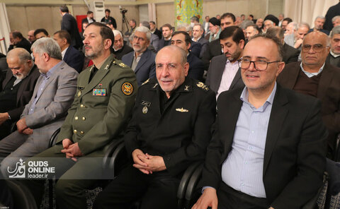 دیدار مسئولان نظام و سفرای کشورهای اسلامی با رهبر انقلاب