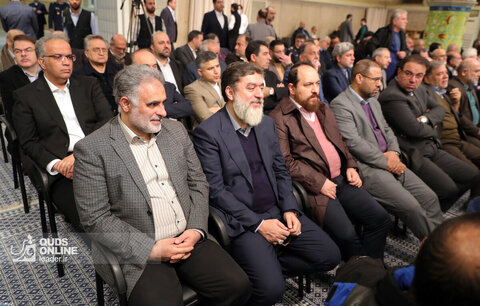 دیدار مسئولان نظام و سفرای کشورهای اسلامی با رهبر انقلاب