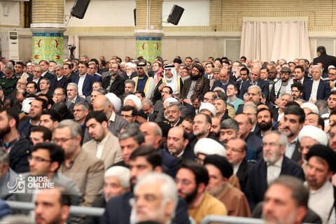 دیدار مسئولان نظام و سفرای کشورهای اسلامی با رهبر انقلاب