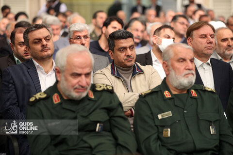 دیدار مسئولان نظام و سفرای کشورهای اسلامی با رهبر انقلاب