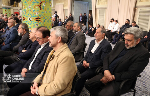 دیدار مسئولان نظام و سفرای کشورهای اسلامی با رهبر انقلاب