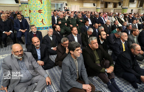 دیدار مسئولان نظام و سفرای کشورهای اسلامی با رهبر انقلاب