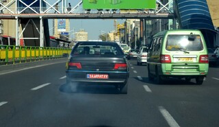 تشدید برخورد پلیس با خودروهای دولتی دودزا و فاقد معاینه فنی از ۱۵ بهمن