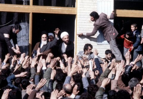 راهبردهای انقلاب اسلامی برای تحقق تمدن جهانی اسلام