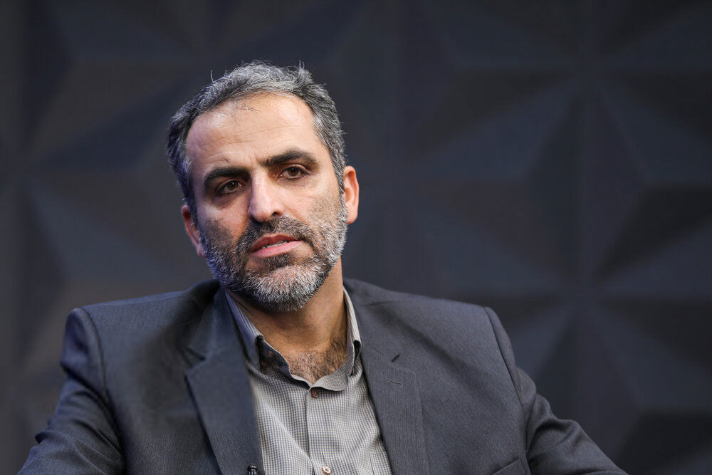 شهیدان علمی در تربیت نسل‌ جدید دانشمندان ایرانی نقش‌ آفریدند / انقلاب، معجزه نوزایی هویت ایرانی - اسلامی