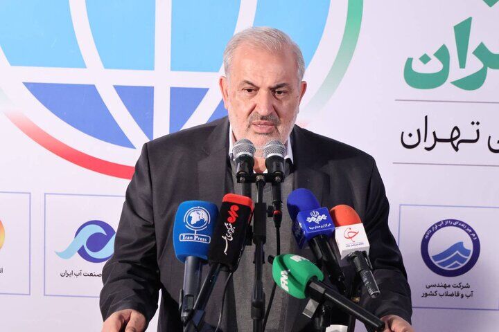 تا پایان امسال ۱۰۰۰ پروژه آبی و برقی افتتاح می‌شود/امیدواریم به جیره‌بندی نرسیم