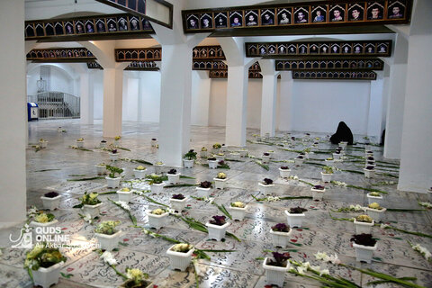 مراسم غبارروبی مزار مطهر شهدا در حرم مطهر رضوی
