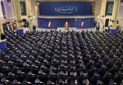 دیدار جمعی از فرماندهان نیروی هوایی و پدافند هوایی ارتش جمهوری اسلامی ایران با مقام معظم رهبری