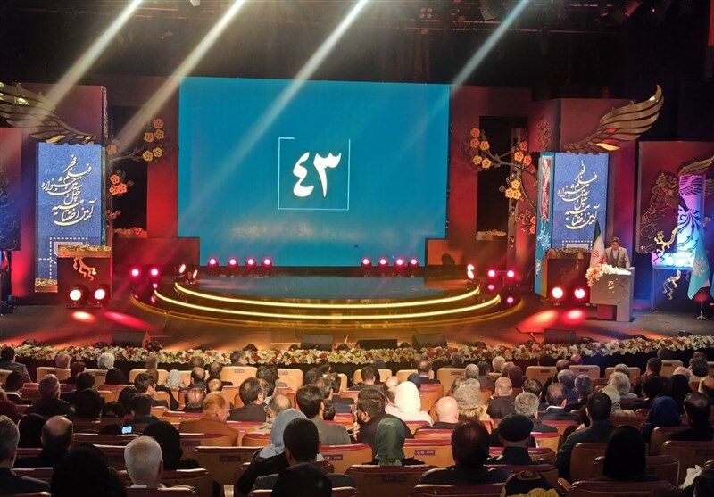 جشنواره فیلم فجر از نظر مخاطبان بد، از دید هیئت انتخاب عالی! / رقابت نافیلم‌ها و غیبت آثار حسابی در لیست سیمرغی‌ها