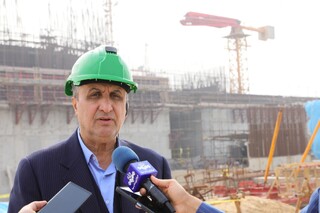 بازدید رئیس سازمان انرژی اتمی از روند پیشرفت احداث واحدهای ۲ و ۳ نیروگاه اتمی بوشهر