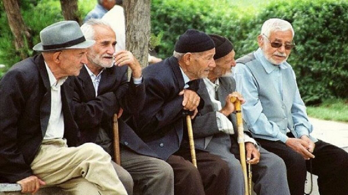 بحران جدی سالمندیِ دهه شصتی‌ها / جمعیت سالمندان کشور تا ۱۴۳۰ سه برابر می‌شود