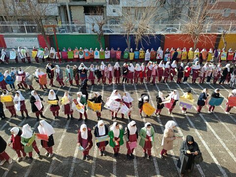 روایتی از یک معلم دوستدار طبیعت و ۵۵۰ دانش‌آموزش/به ۸۵میلیون همیار محیط‌زیست در کشور نیاز داریم