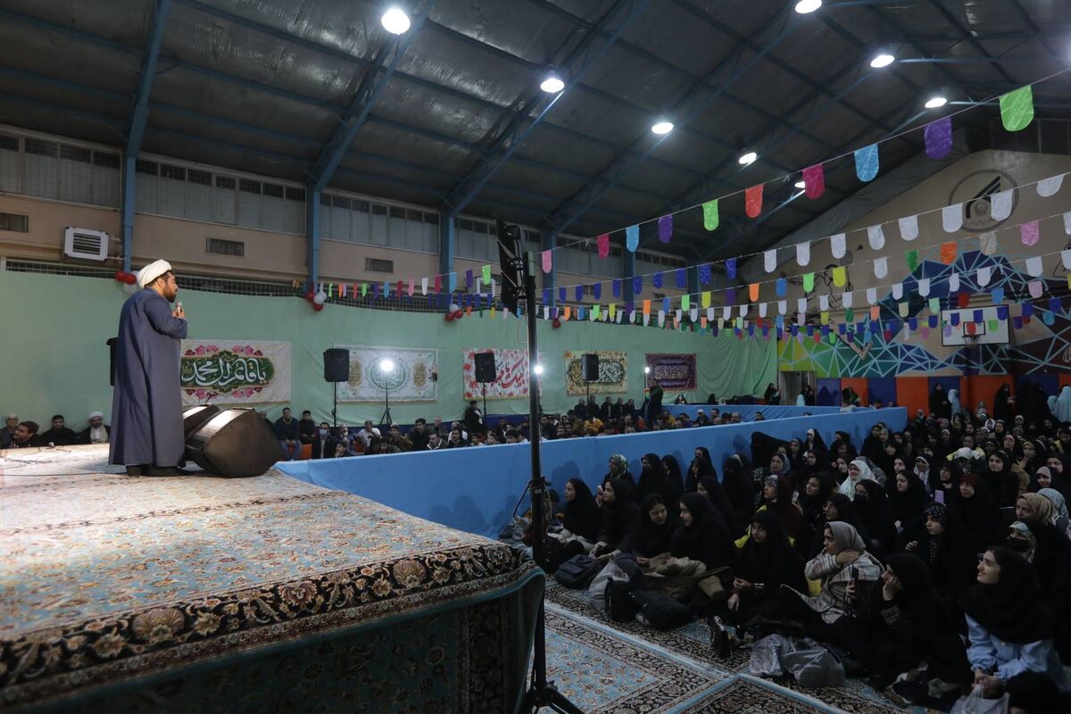 برگزاری جشن بزرگ میلاد مهدی موعود (عج) در دانشگاه بین‌المللی امام رضا (ع)
