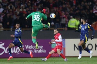توقف مقابل ذخیره‌های النصر؛ صعود پرسپولیس به باخت استقلال گره خورد!