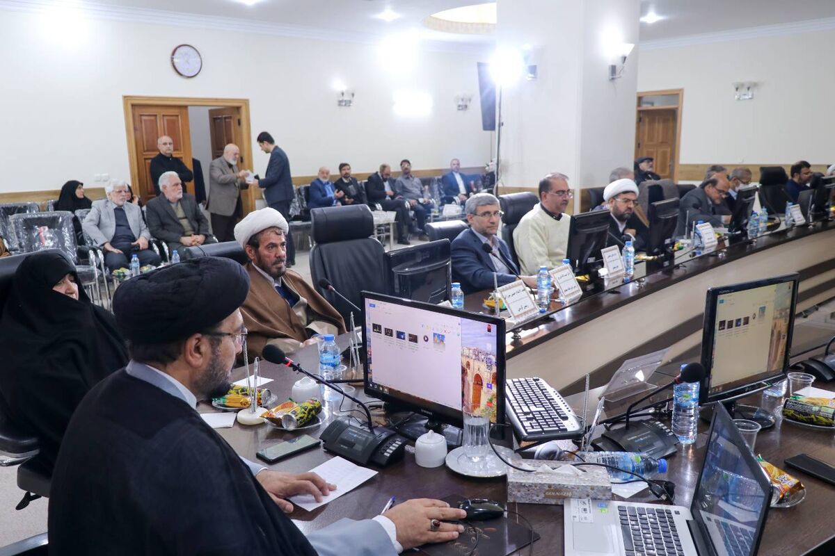 لزوم هم افزایی نخبگان کشورهای اسلامی برای تقویت جبهه مقاومت/تحقق عدل جهانی با آمادگی برای ظهور و حرکت در  مسیر مقاومت